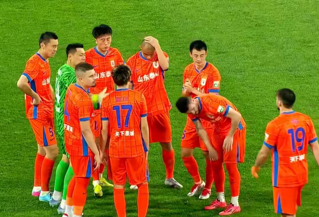 开云官网-球员实力均衡,比赛场上互有胜负(球员实力均衡,比赛场上互有胜负吗) 第1张 开云官网-球员实力均衡,比赛场上互有胜负(球员实力均衡,比赛场上互有胜负吗) 第1张